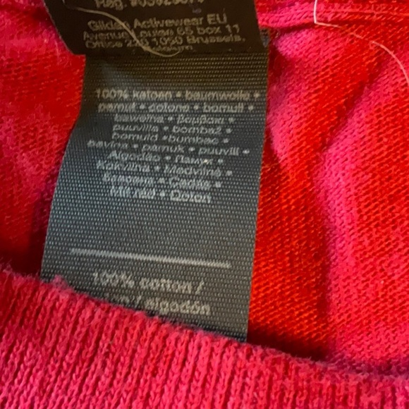 GILDAN - Picture 6 of 8